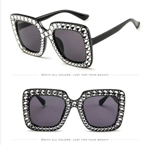 Posh Live Sunglasses Listing - Picture 8 of 8